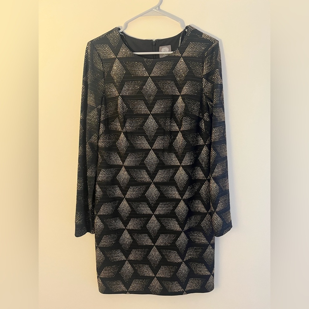 Vince Camuto - Black and Sparkly Gold Geometric Long Sleeve Dress